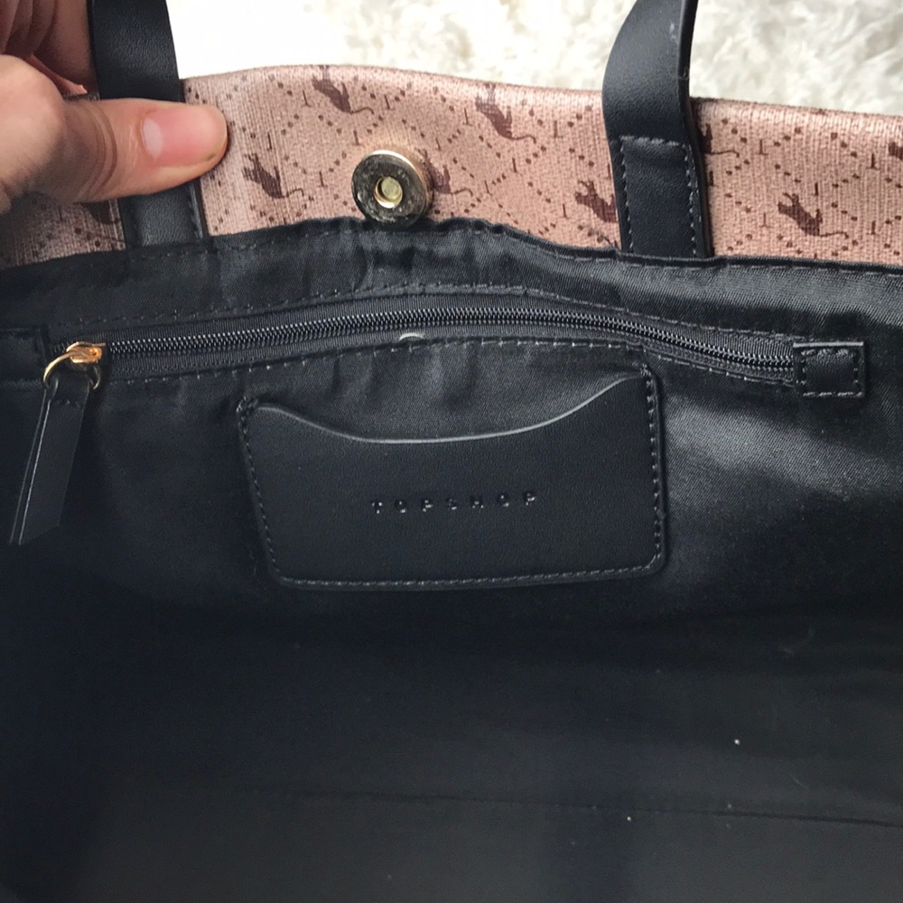 NWOT Topshop Lion Safari Tote w/ Charm Chain - Picture 5 of 8